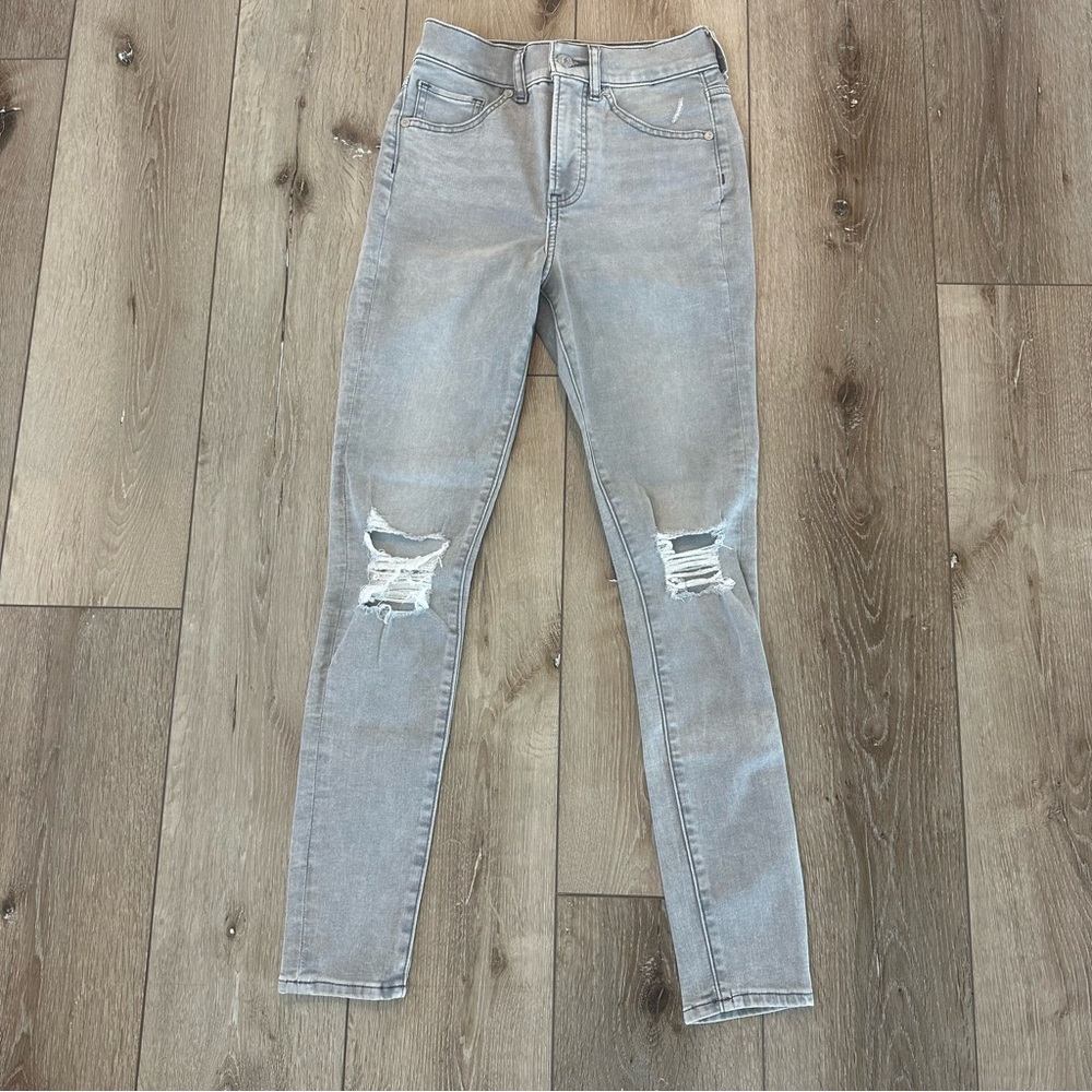 Express Light Gray Distressed High Rise Skinny Jeans 00R Fall Grey Jeans